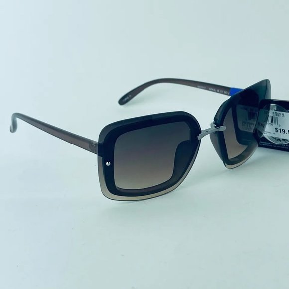 SG00754 Fashion Maxblock Sunglasses Women Square, 100% UVA-UVB Protect, Black - Picture 2 of 6